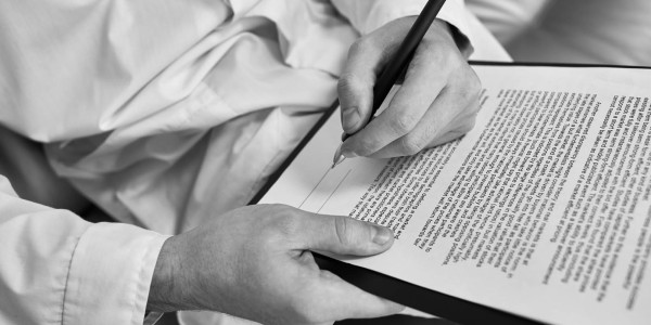 Contratos de Trabajo / Situaciones Irregulares Mejorada del Campo · Contratos con Cláusulas Abusivas