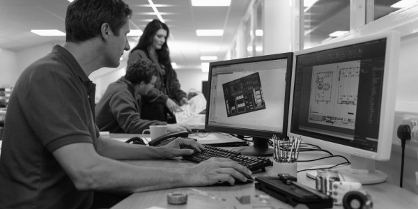 Adaptaciones, Reducciones y Registro de Jornada Torres de la Alameda · Obligación de empleadas del hogar a registrar su jornada